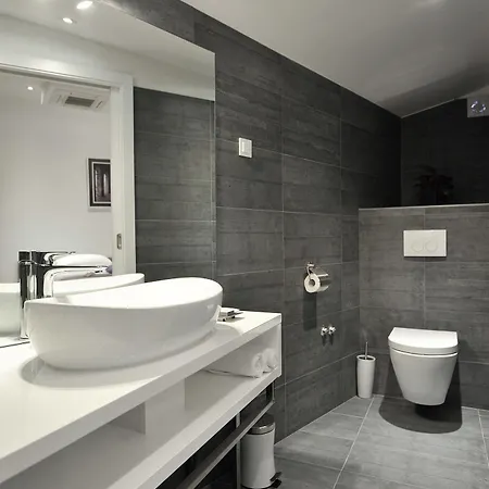 & Lavandula Exclusive