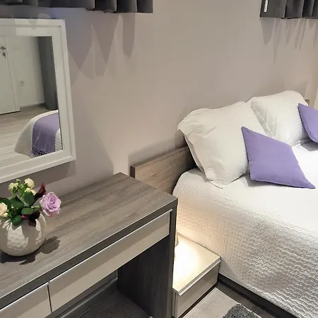 Vendégház & Lavandula Exclusive Zára