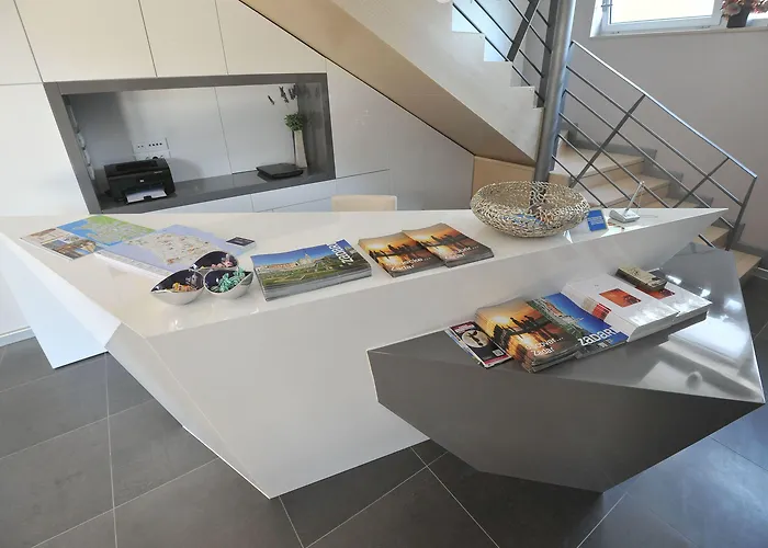 ゲストハウス アパートメンツ＆ルームズ ラベンデュラ エクスクルーシブ