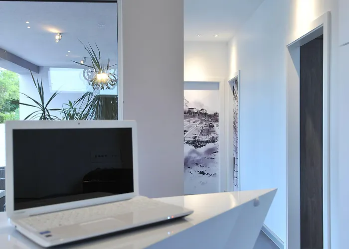 ゲストハウス アパートメンツ＆ルームズ ラベンデュラ エクスクルーシブ